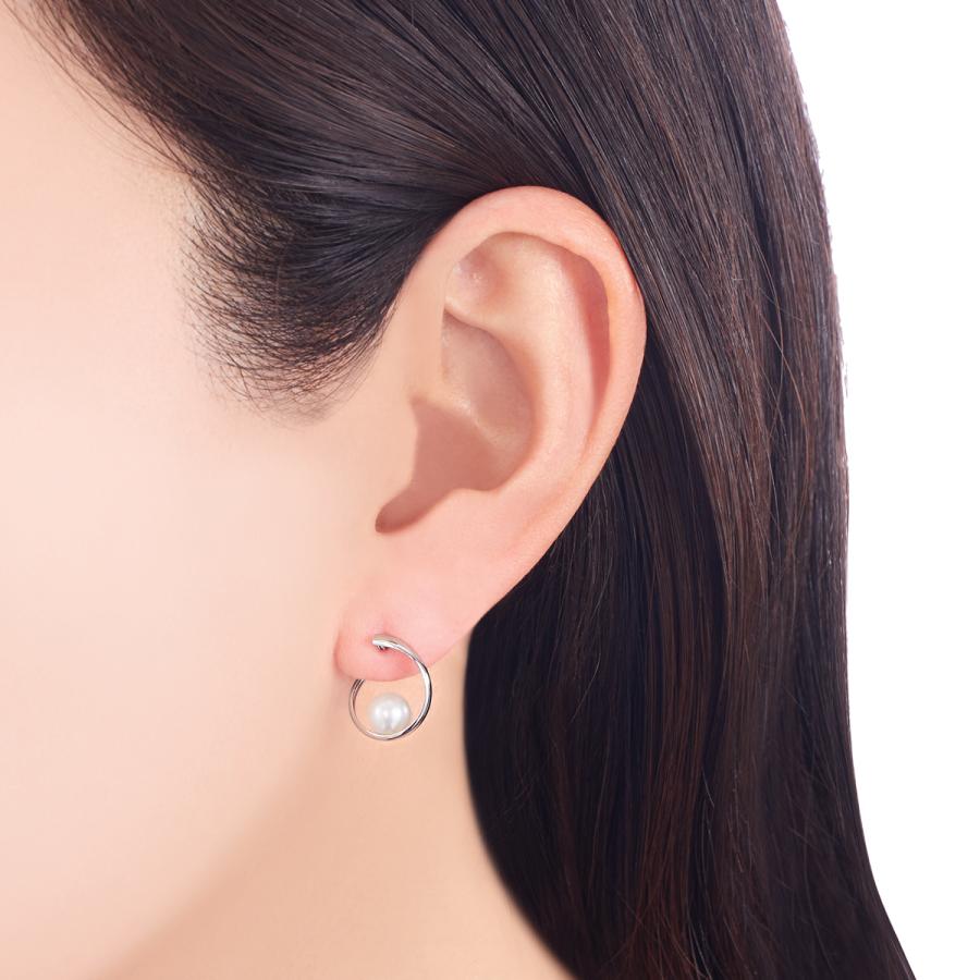 K10ホワイトゴールド淡水パールピアス（6mm）の画像