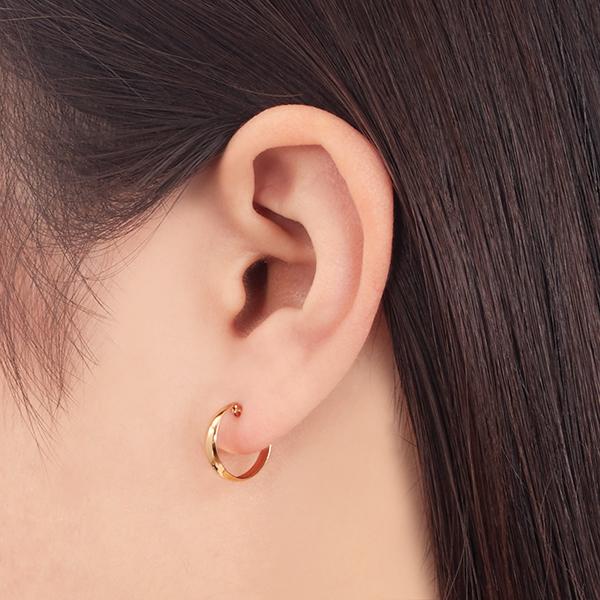 ジュエリーツツミ K18イエローゴールドピアス : ジュエリーツツミ