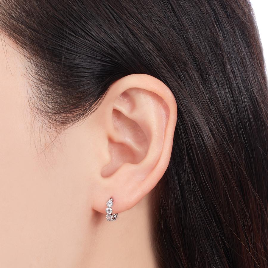 TSUTSUMIホワイトゴールドキュービックピアス ジュエリーツツミ K10ホワイトゴールドキュービックピアス