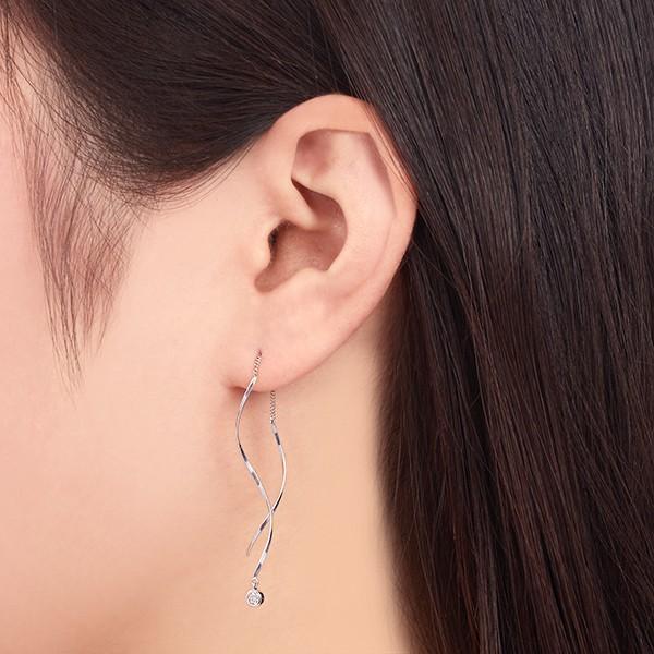 【ジュエリーツツミ】K18ホワイトゴールドダイヤモンドピアス K18ホワイトゴールドダイヤモンドピアス(RPE688-001)|TSUTSUMI