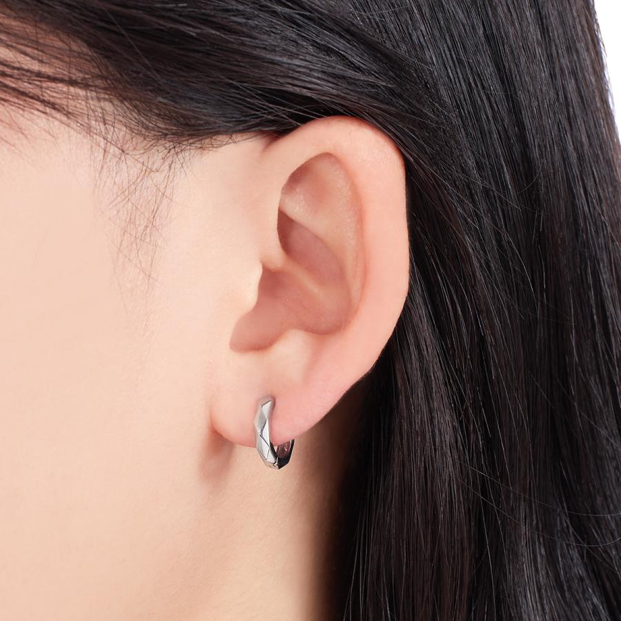 ジュエリーツツミ K10ホワイトゴールドピアス : ジュエリーツツミ