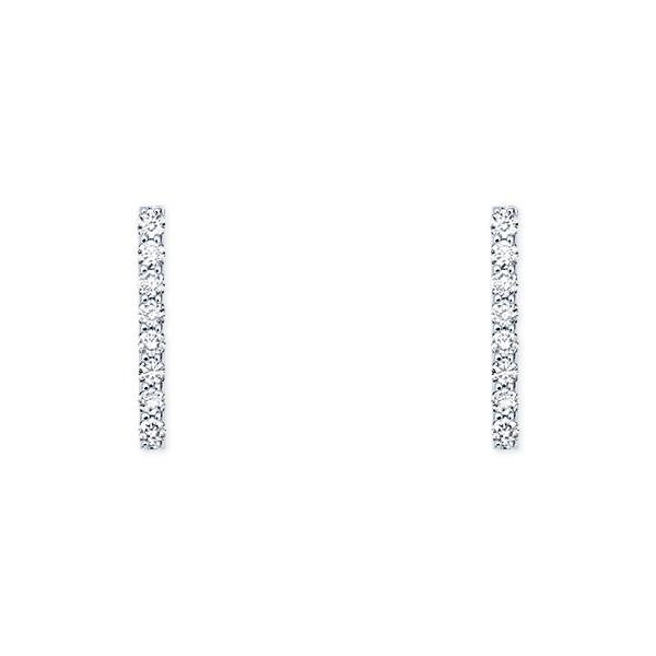 プラチナダイヤモンドピアス