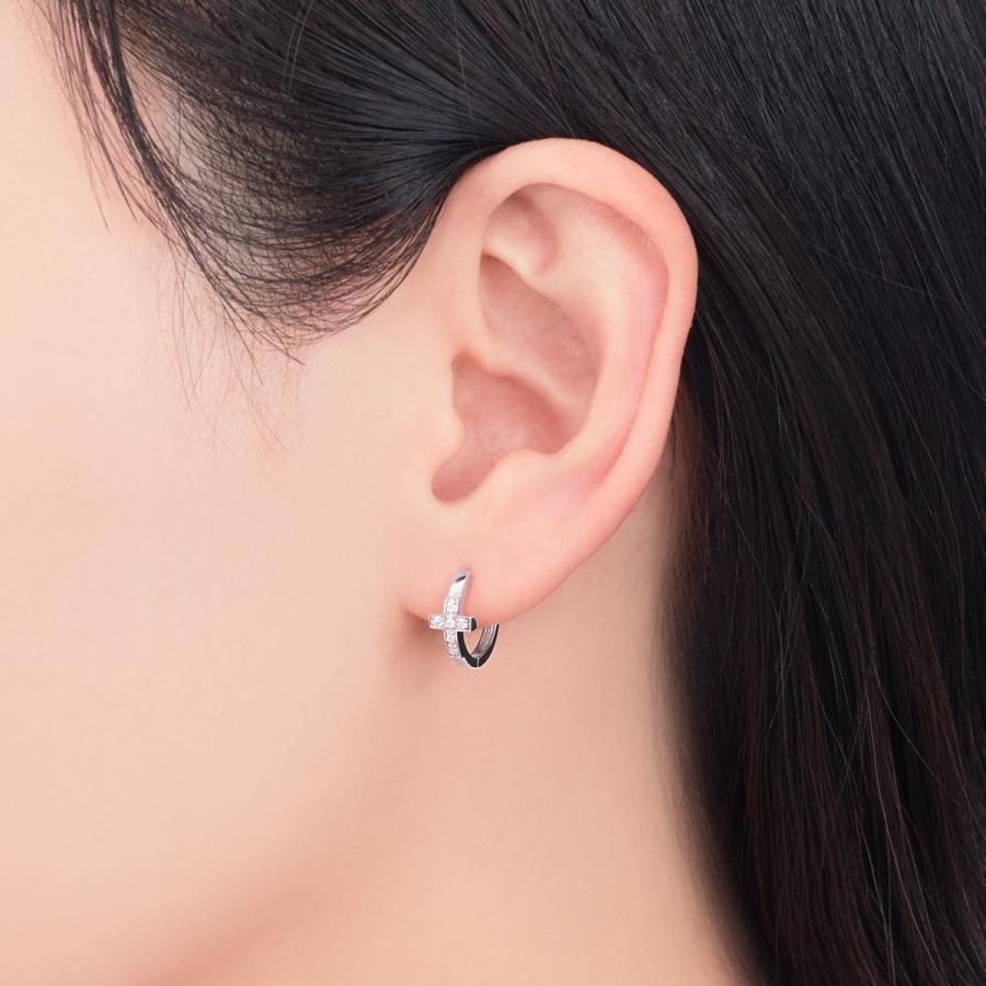 ジュエリーツツミ K10ホワイトゴールドダイヤモンドピアス