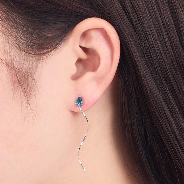 ジュエリーツツミ K10ホワイトゴールドロンドンブルートパーズピアス