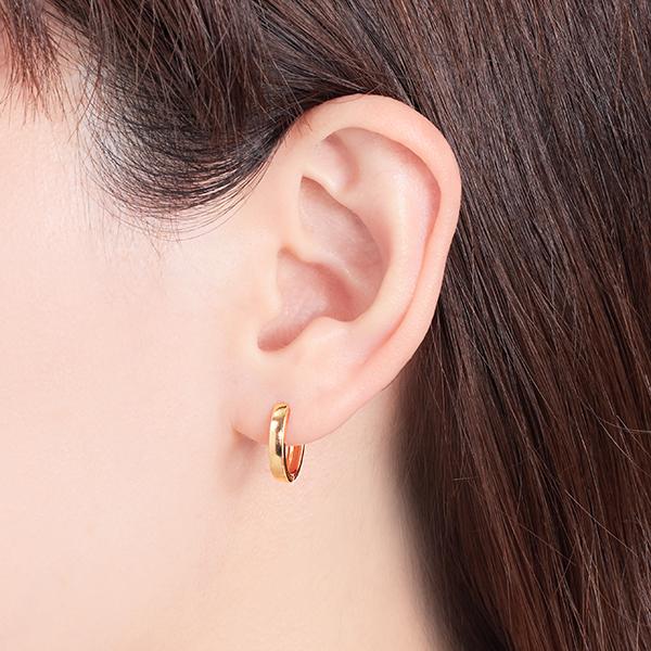 K18イエローゴールドピアス 