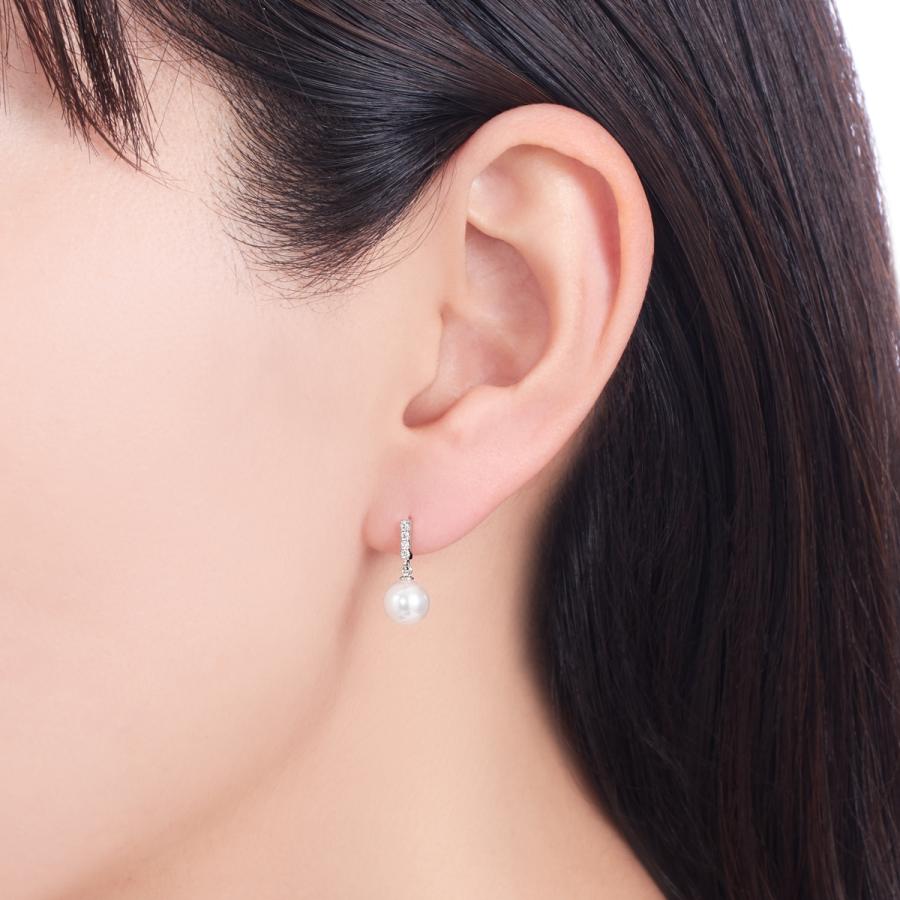 プラチナアコヤ真珠ピアス（7mm）の画像