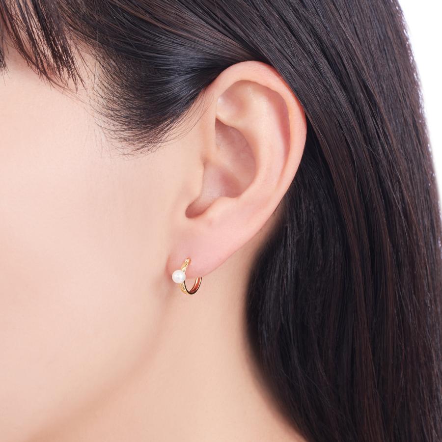 K10イエローゴールド淡水パールピアス（4mm）の画像