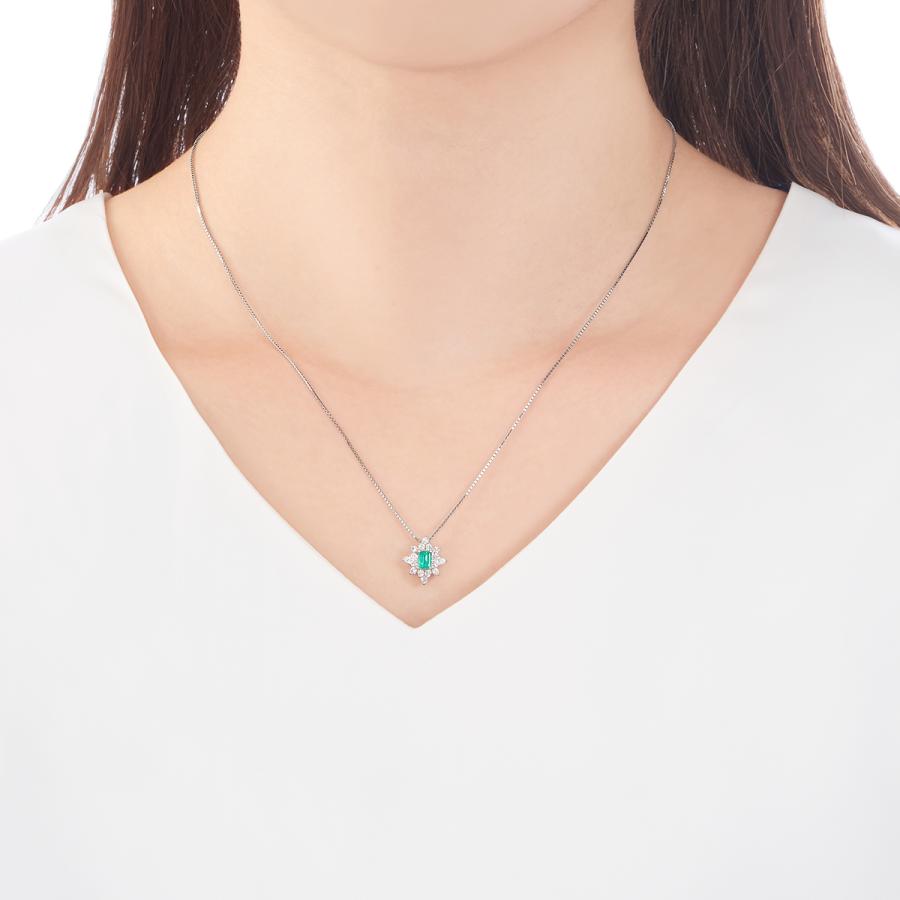 TSUTSUMI エメラルドグリーン ネックレス