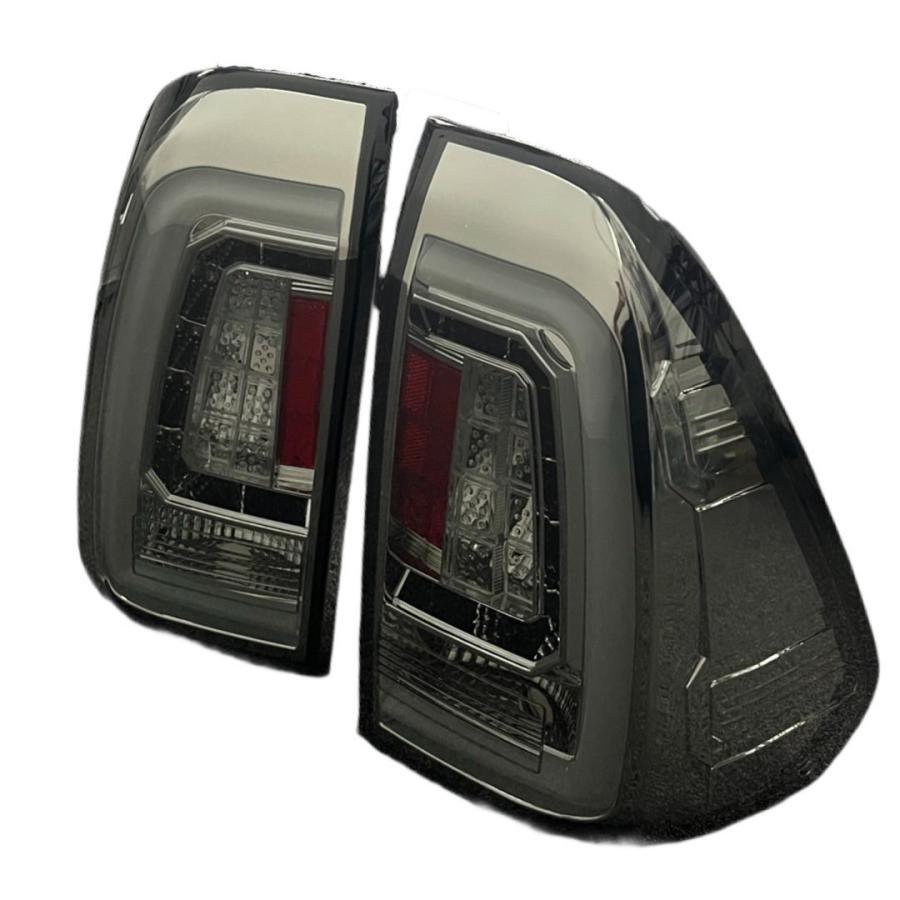 トヨタ ハイラックス GUN 125 REVO ファイバー LED テール スモーク