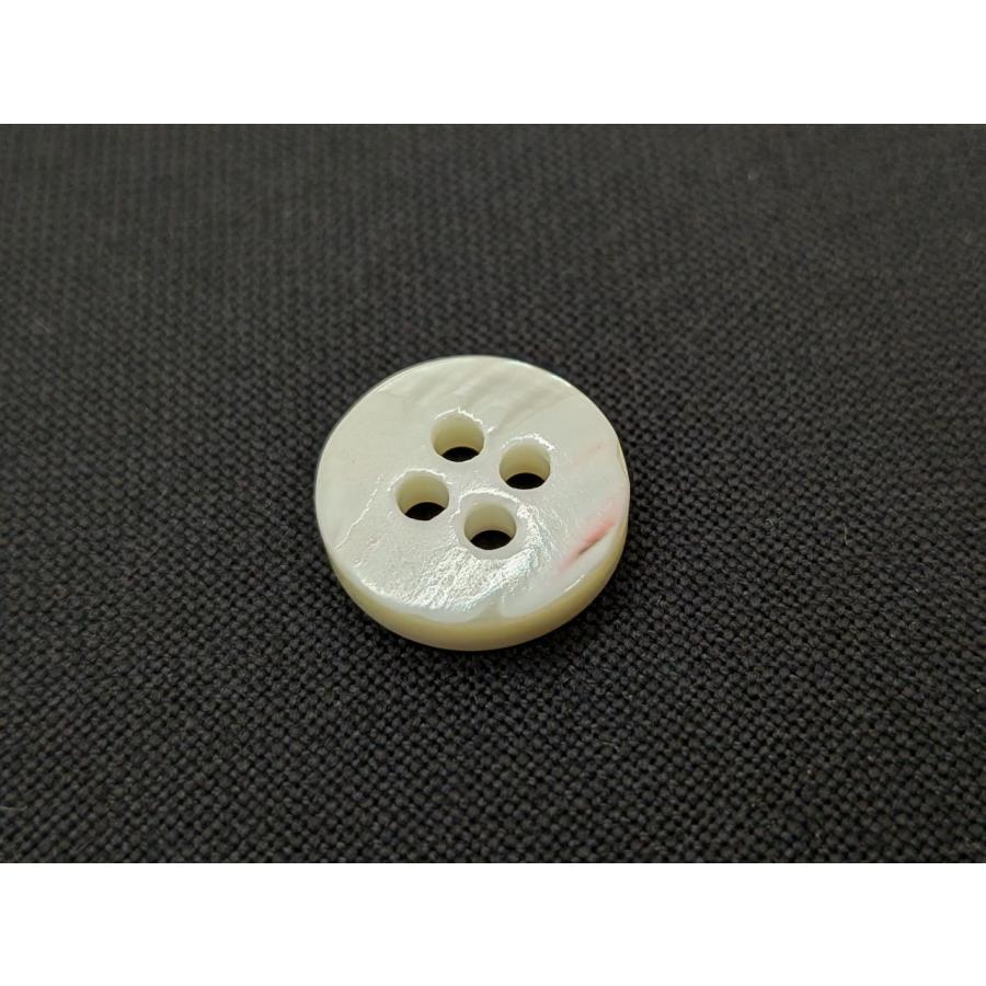肉厚 17型高瀬貝ボタン 11.5mm 単品  厚み2.5mm 天然貝 シャツボタン シェルボタン |  | 02