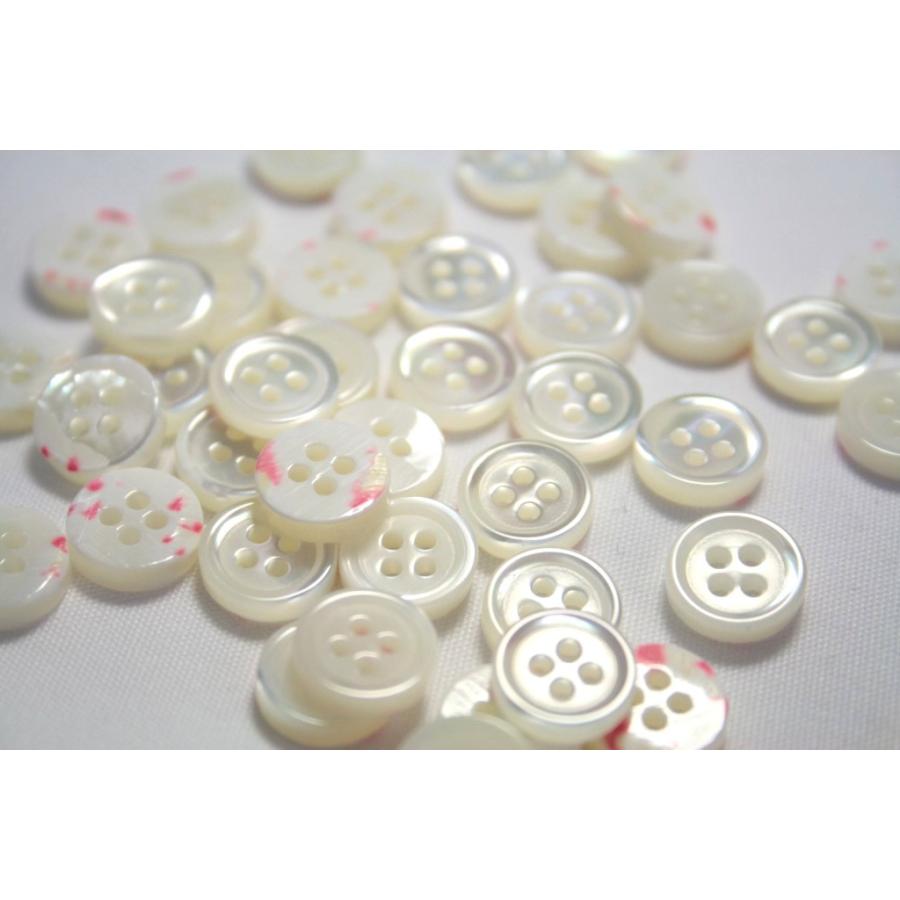 送料無料 肉厚 17型高瀬貝ボタン 10mm30個セット 厚み2.5mm 天然貝シャツボタン シェルボタン | 
