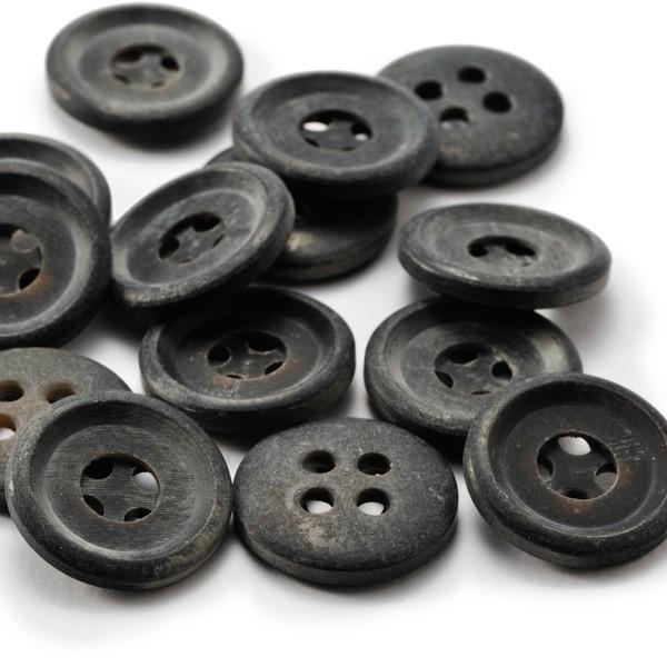 送料無料 水牛ボタンブラントK-1199 COLOR.BLKブラック 20mm紳士服スーツジャケットの前ボタン 老舗テーラー御用達スーツボタン専門店の高級ボタン |  | 01