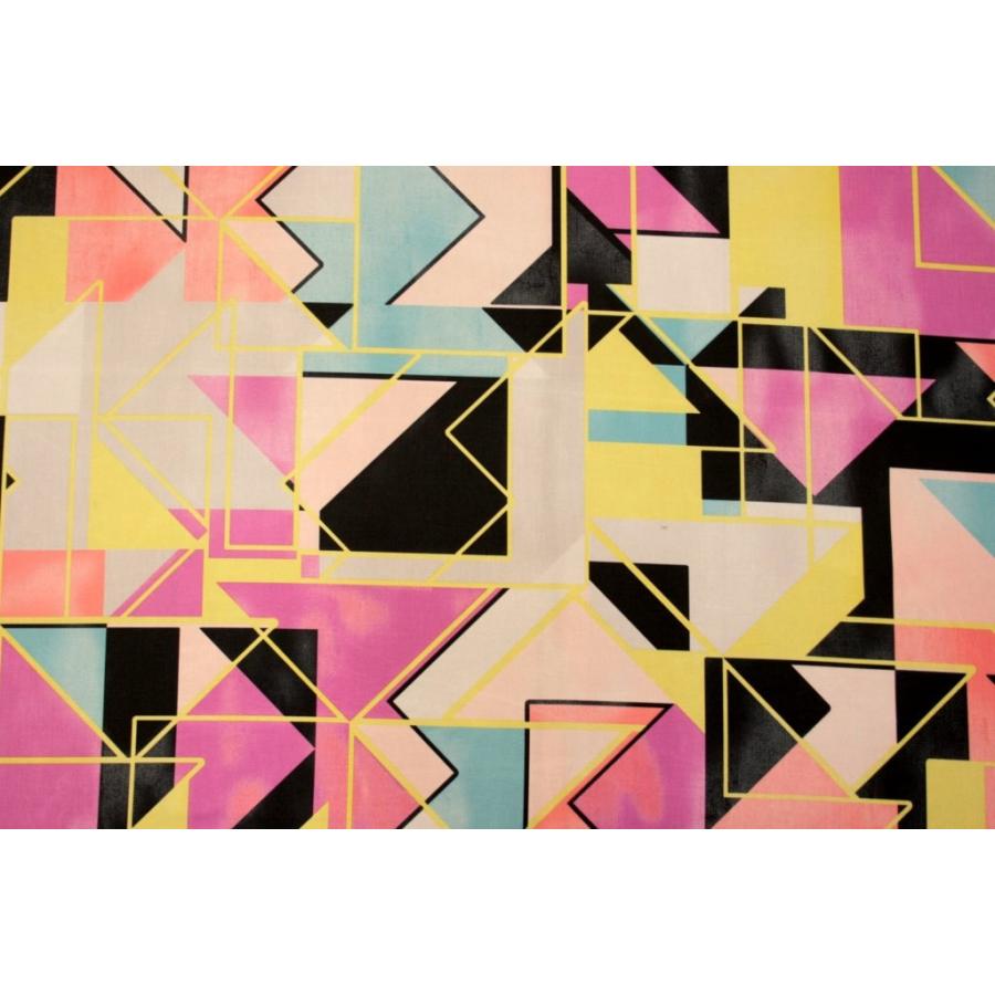 8256 カラー1016 プリント裏地見本帳 ユーロデザインシリーズ・テクノブロック |  | 04