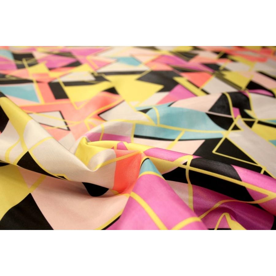 送料無料 8256 カラー1016 プリント裏地 ユーロデザインシリーズ・テクノブロック |  | 02