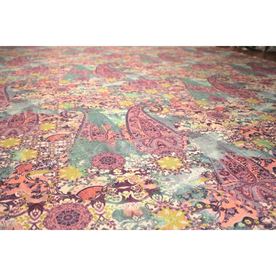 生地見本 8259 カラー1019 プリント裏地見本帳 ユーロデザインシリーズ・ベリッサ |  | 03