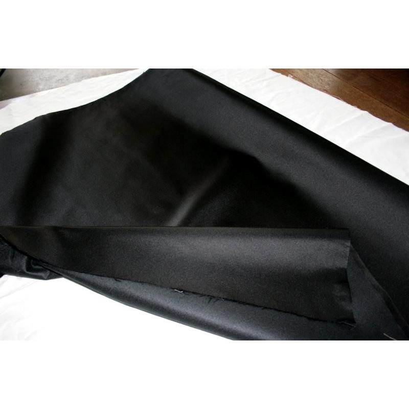 50%シルク 広幅交織拝絹地 ハイケン地 タキシードやテイルコート、燕尾服の襟に使う厚みのあるサテン生地 |  | 02