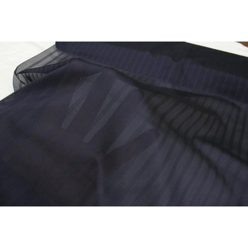 甲州織涼しいメッシュ袖裏670番ネイビー 老舗テーラー御用達スーツ裏地専門店 スーツ用裏地 | 