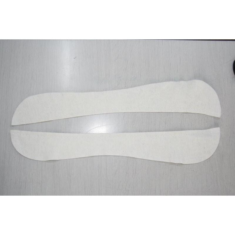 たれ綿二重バス白　ゆき綿・裄綿ともいわれる袖山の形をよくしたり丸みを出す付属 |  | 02