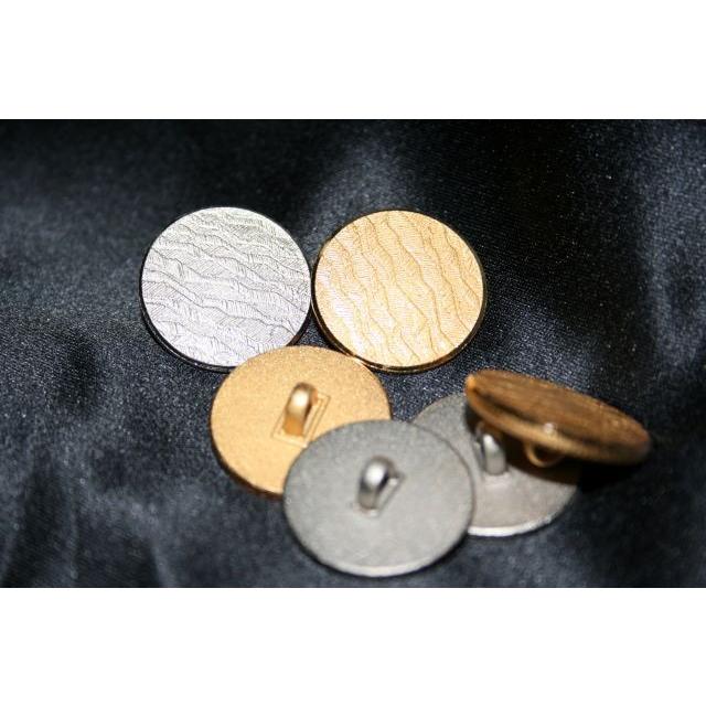 メタルボタンFM-80シルバー21mm 紳士服スーツジャケットの20mmや21mm スーツの前ボタンの取替えに |  | 01