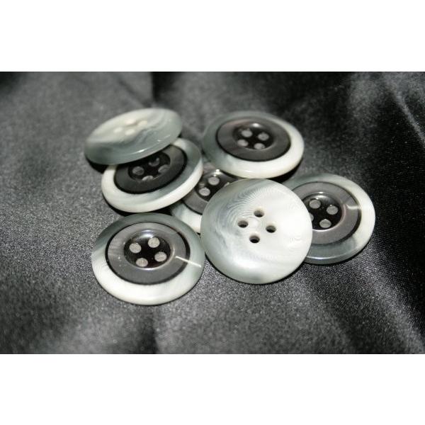 送料無料 ROCKY  COLOR．3  15mm 紳士服スーツジャケットの袖口・袖ボタンに |  | 01