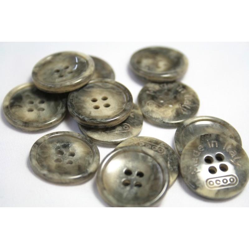 送料無料 MONTE モンテ イタリーボタン COLOR．17：ライトグレー  15mm 紳士服スーツジャケットの袖口・袖ボタンに |  | 01