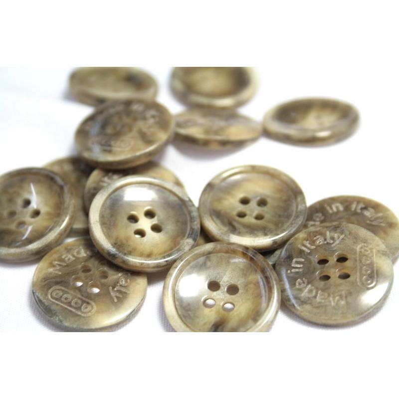 送料無料 MONTE モンテ イタリーボタン COLOR．1：ベージュ  15mm 紳士服スーツジャケットの袖口・袖ボタンに |  | 01