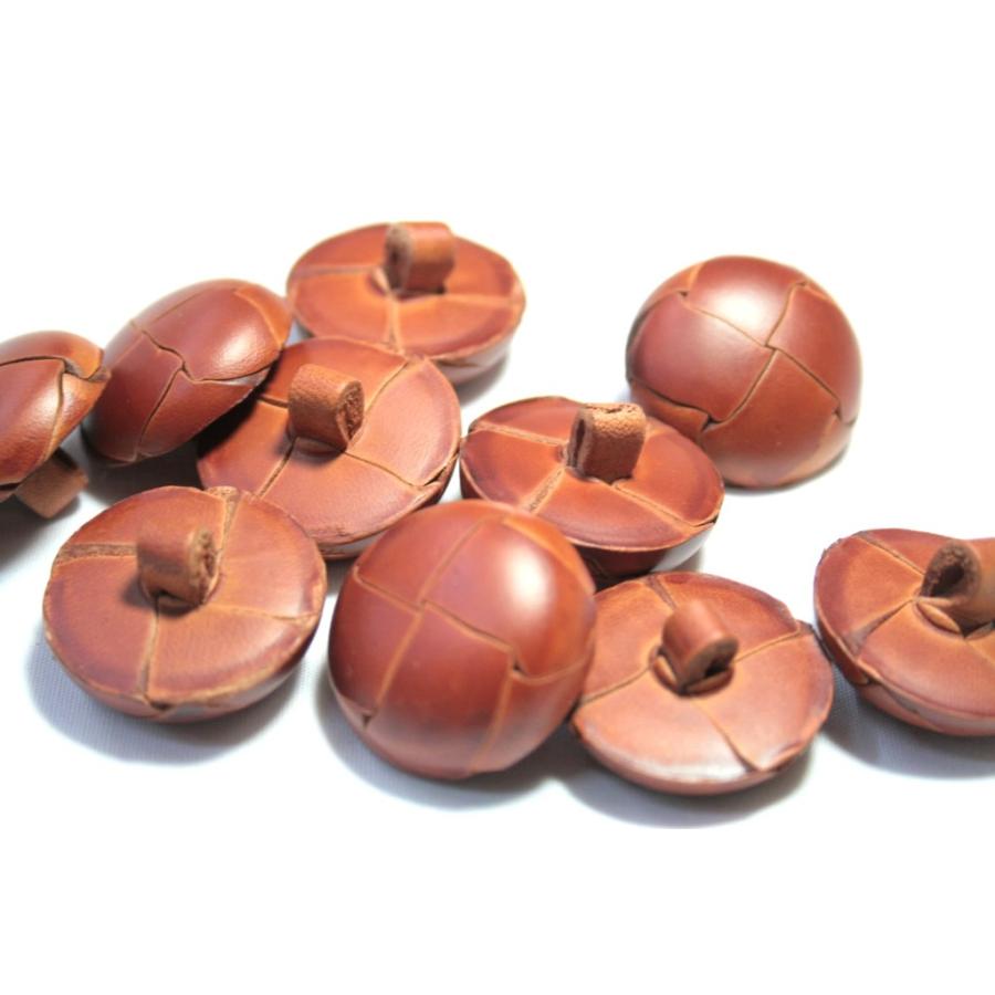 本革ボタン LZ100　30mm  color.01ライトブラウン  コート対応ボタン 実寸は29mm 革ボタン,レザーボタン,皮ボタン |  | 03