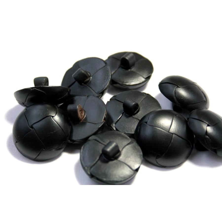 本革ボタン LZ100　30mm  color.05ブラック  コート対応ボタン 実寸は29mm 革ボタン,レザーボタン,皮ボタン |  | 03