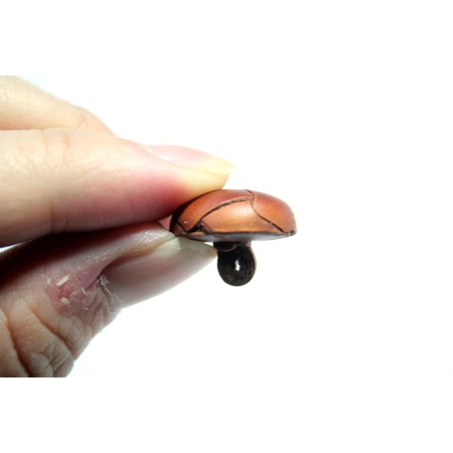 本革ボタン LZ100 19mm color.01ライトブラウン  コート対応ボタン 革ボタン,レザーボタン,皮ボタン老舗テーラー御用達スーツボタン専門店 |  | 04