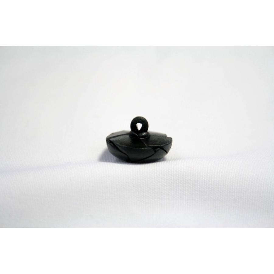 本革ボタン LZ100 19mm color.05ブラック  コート対応ボタン 革ボタン,レザーボタン,皮ボタン老舗テーラー御用達スーツボタン専門店 |  | 02