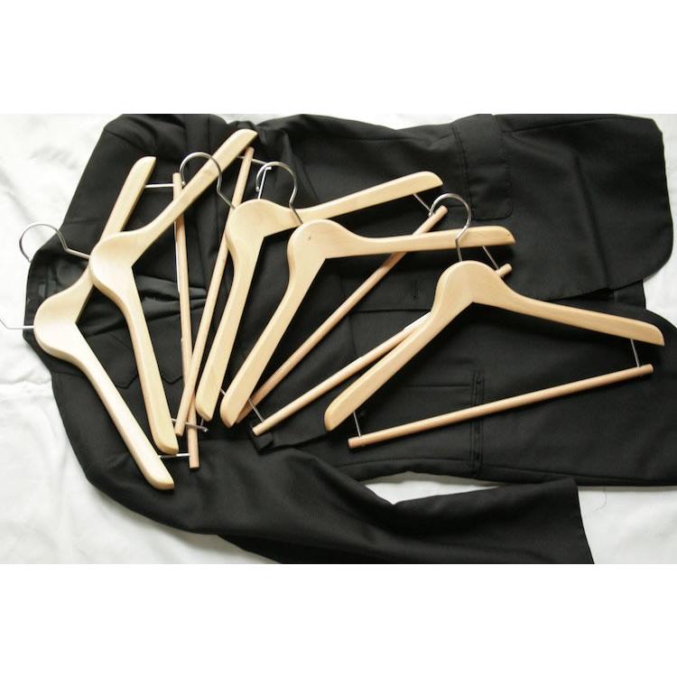 高級木製ハンガー天然木 木目ナチュラル 1本　高級テーラーで使われるスーツ用のハンガーでジャケット型崩れ防止 | 