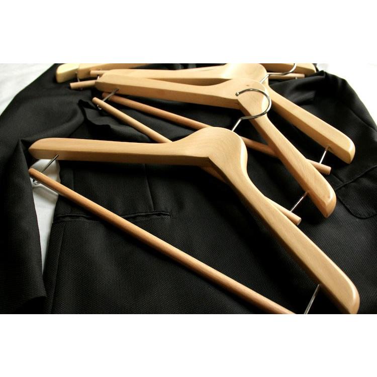 送料無料5本セット 高級木製ハンガー天然木 木目ナチュラル 　高級テーラーで使われるスーツ用のハンガーでジャケット型崩れ防止 |  | 01