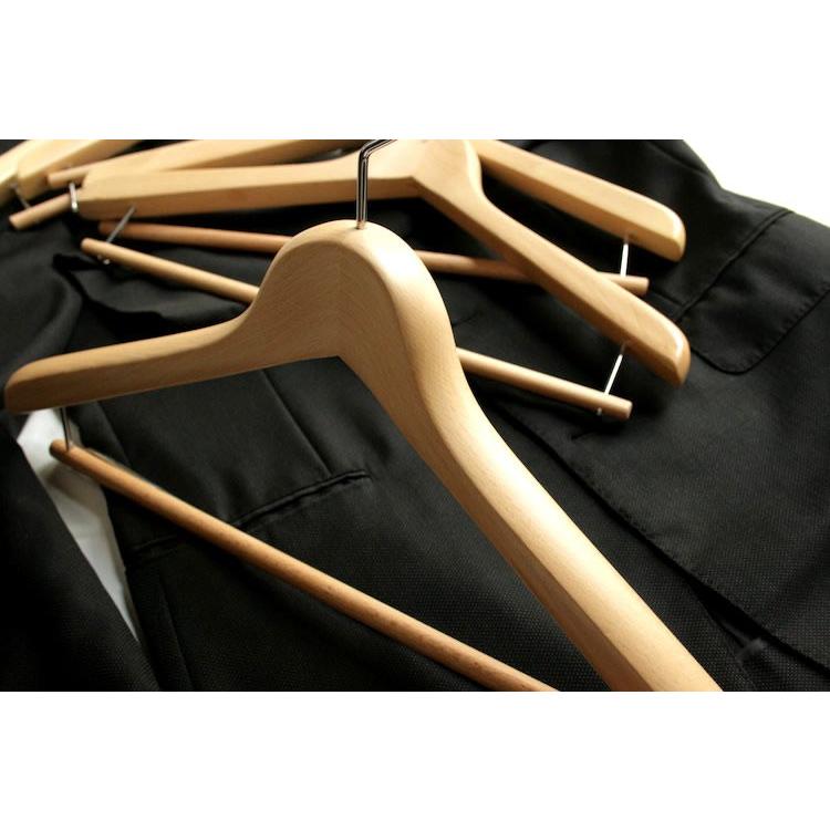 送料無料5本セット 高級木製ハンガー天然木 木目ナチュラル 　高級テーラーで使われるスーツ用のハンガーでジャケット型崩れ防止 |  | 02