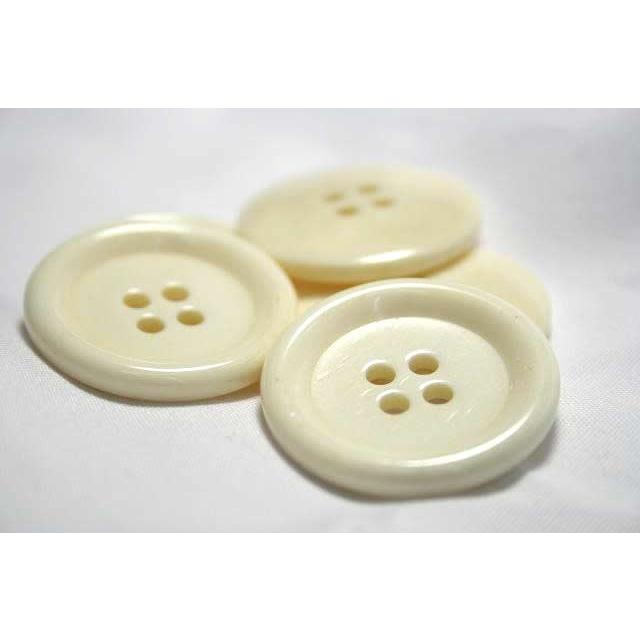 水牛ボタンK-150 COLOR．W  ホワイト30mm T93972  コートボタンの取替 老舗テーラー御用達スーツボタン専門店の高級ボタン |  | 01