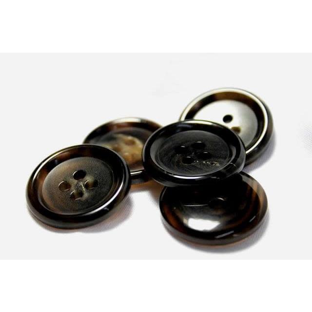 水牛ボタンK-150 COLOR．7B ダークブラウン18mm T93988  スーツの前ボタンの取替 老舗テーラー御用達スーツボタン専門店の高級ボタン |  | 01