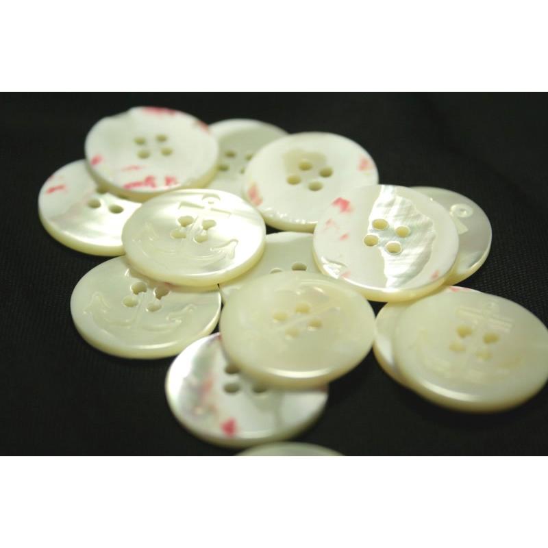 イカリ柄高瀬貝ボタン 20mm シェルボタン |  | 01