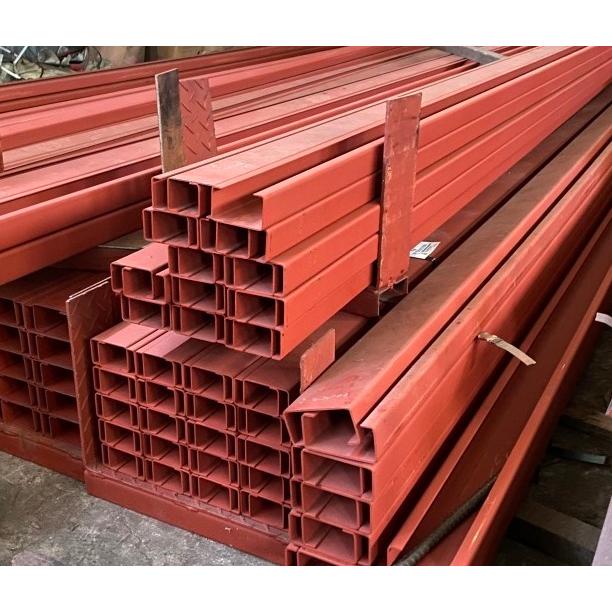 カラーC形鋼 （錆止め塗装付） リップ溝形鋼 厚さ2.3ミリ×100ミリ×50