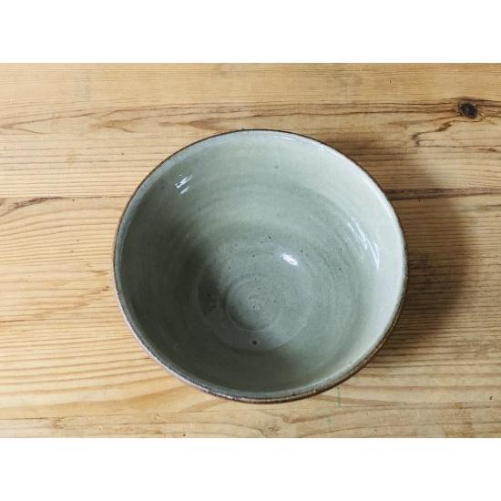 沖縄 作家 モダン コキュ 芝原雪子 器 うつわ 飯椀 めしわん 可愛い 羽柄 綺麗 4 5寸椀 径13 5cm つきとはな 通販 Yahoo ショッピング