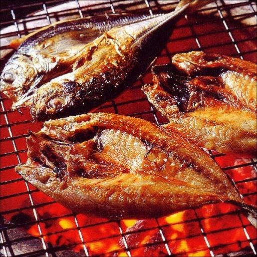 お中元 干物 長崎対馬 真あじ一汐干しかますセット 真あじ 一汐干し 干物 かます |  | 01