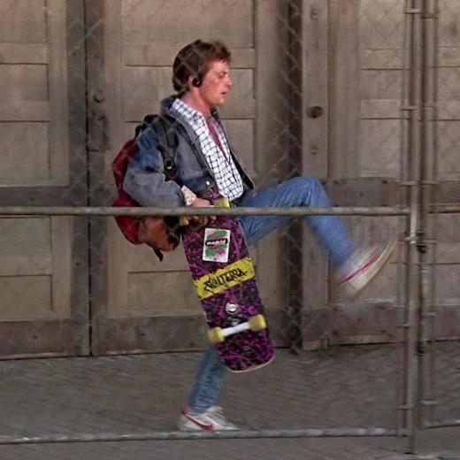 バックトゥザフューチャー Valterra スケートボード : つまかわ