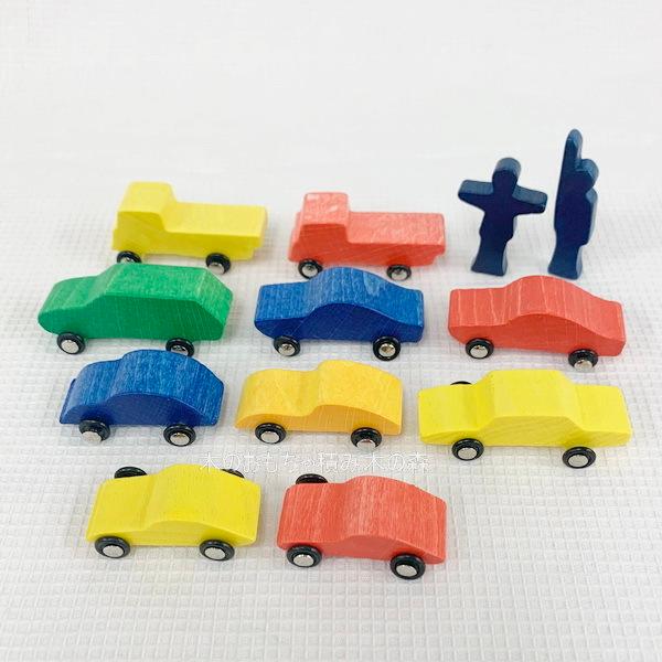 デュシマ 10台のカー 木のくるま ミニ積み木 積み木あそびの小道具に 3