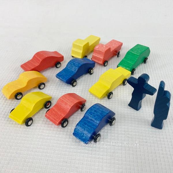 デュシマ 10台のカー 木のくるま ミニ積み木 積み木あそびの小道具に 3