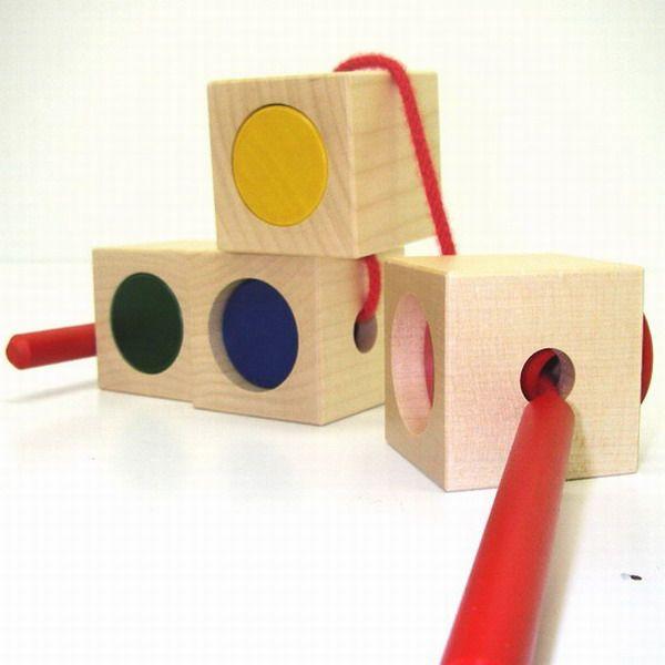 シグナsigna積み木　知育玩具ひも通し Naef ネフ社 シグナ Signa 積み木 - 木のおもちゃ赤ちゃんのおもちゃ