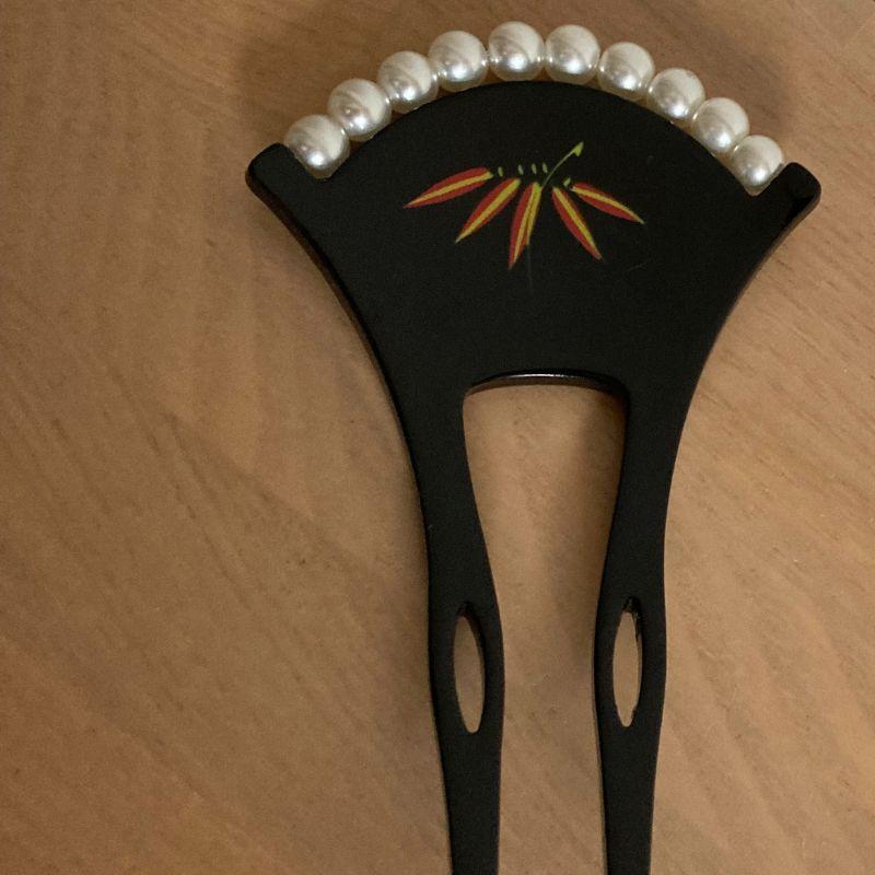 かんざし 留袖 髪飾り バチ簪 花 普段使い 50代 60代 40代 パール 結婚式 黒留袖 着物 ヘアーアクセ 和装 母親 ヘアアレンジ ウエデ |  | 03