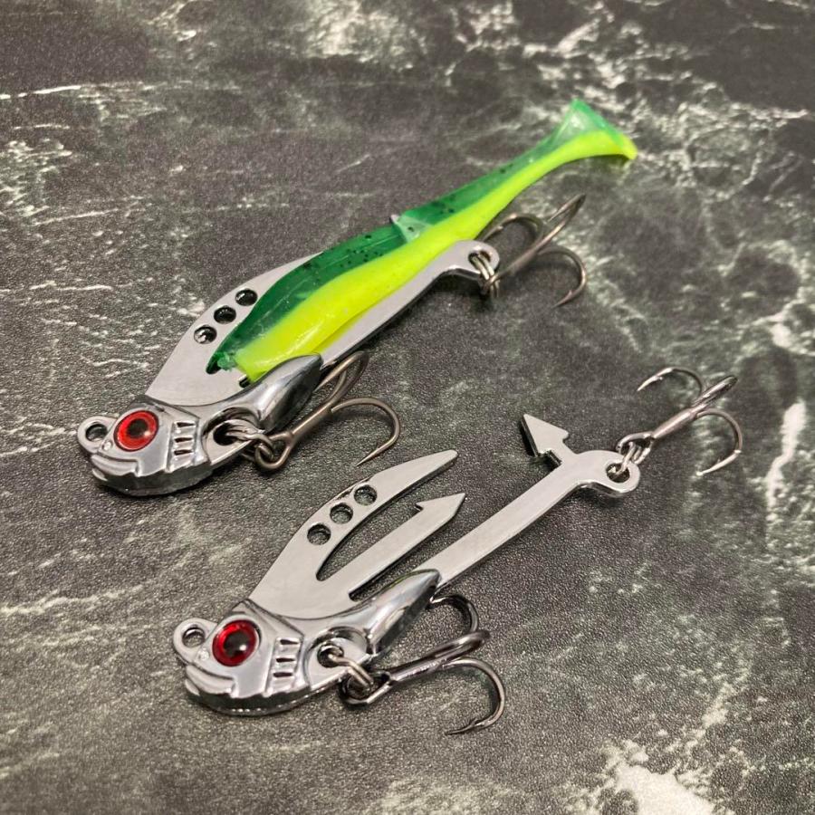 メタルジグ バイブ ジグヘッドなど。ケース コンパクトなのに収納力抜群でズレずに見えやすいケースがすごい