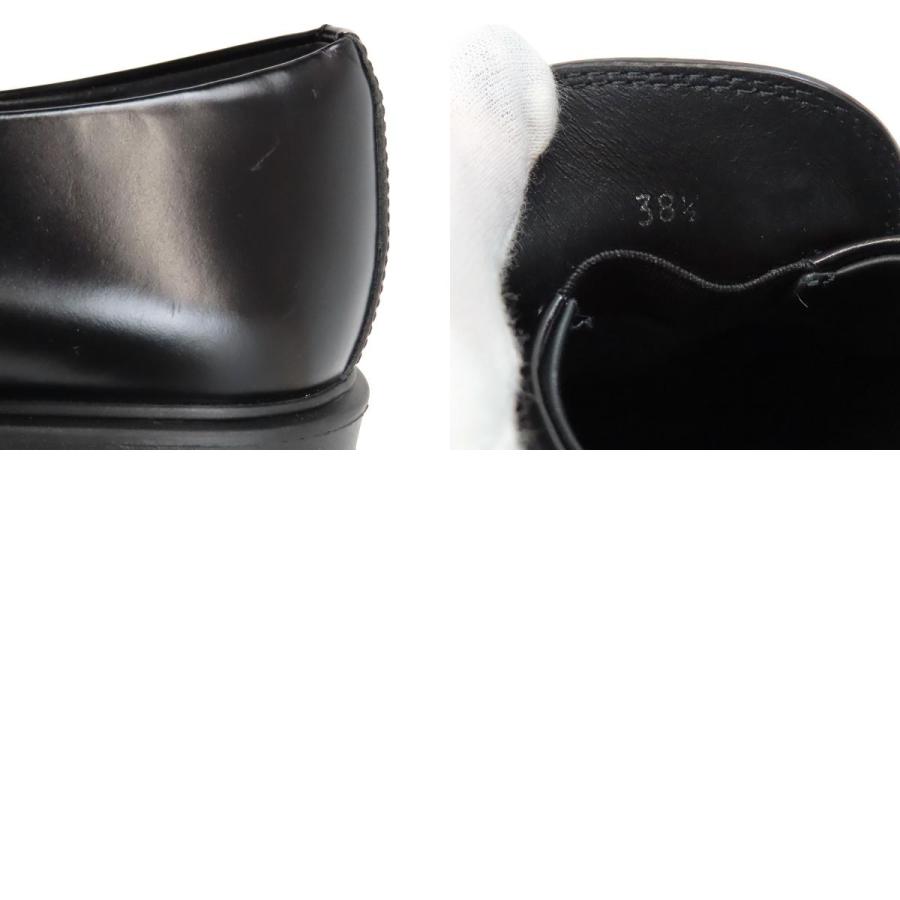 PRADA（プラダ） モノリス ブラッシュドレザー ローファー レディース