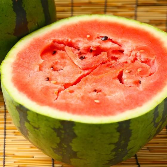 すいか 予約販売 穴あきおたすいか 7kg前後 2玉 おた0702