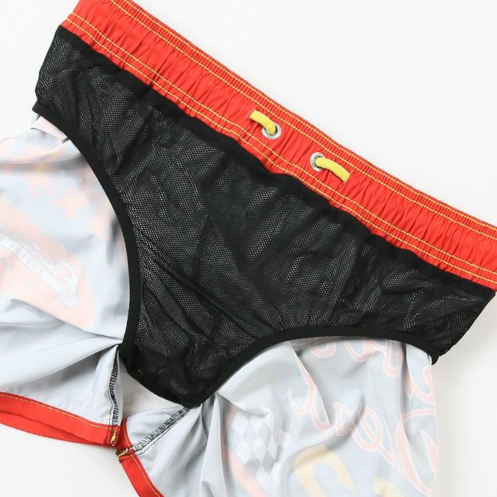 洗練されたデザインDIESEL ビーチウェア　BMBX - WAVE Mサイズ DIESEL ディーゼル 海パン ビーチウェア スイムウェア メンズ