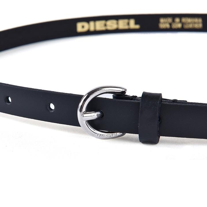 DIESEL 牛革ベルト　レディース　サイズ80 DIESEL (ディーゼル) 牛革 オーバルロゴ バックル留め ベルト