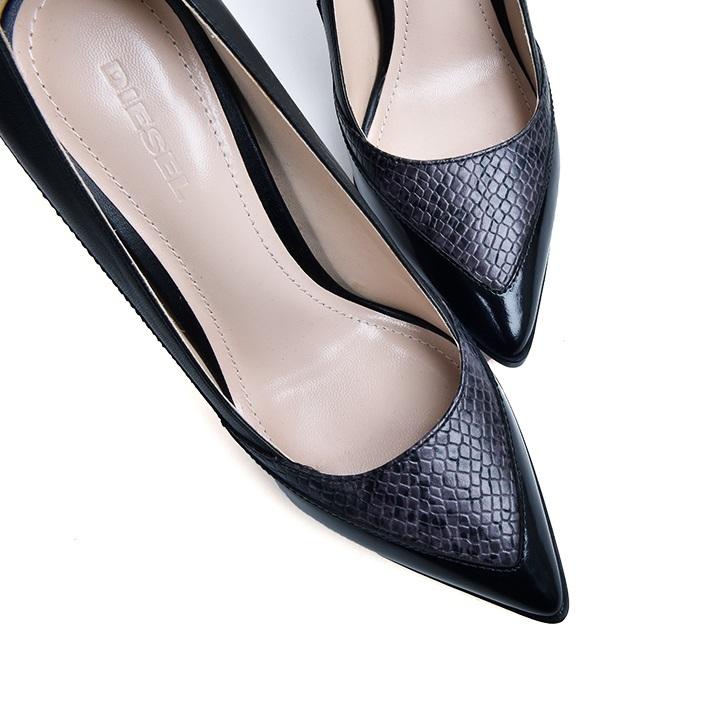 本革　DIESEL ディーゼル　レザーパンプス　ハイヒール　バックジッパー　黒 DIESEL ディーゼル ハイヒールパンプス シューズ 靴 レディース